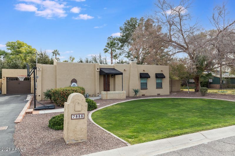 7833 N 3rd St, Phoenix, AZ 85020