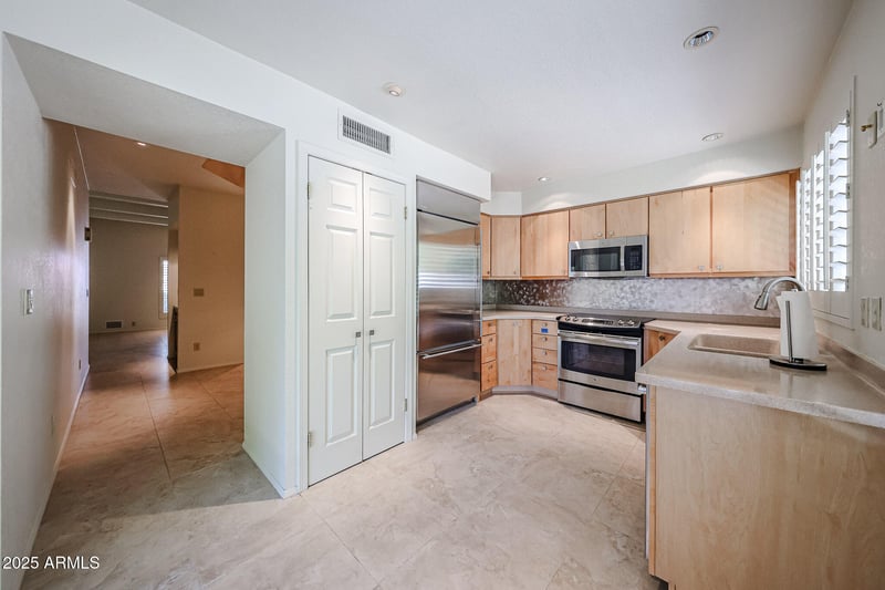 7834 Ocotillo Rd, Scottsdale, AZ 85250