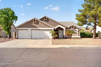 7834 W Hearn Rd, Peoria, AZ 85381