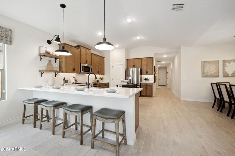 7835 N 79th Dr, Glendale, AZ 85303