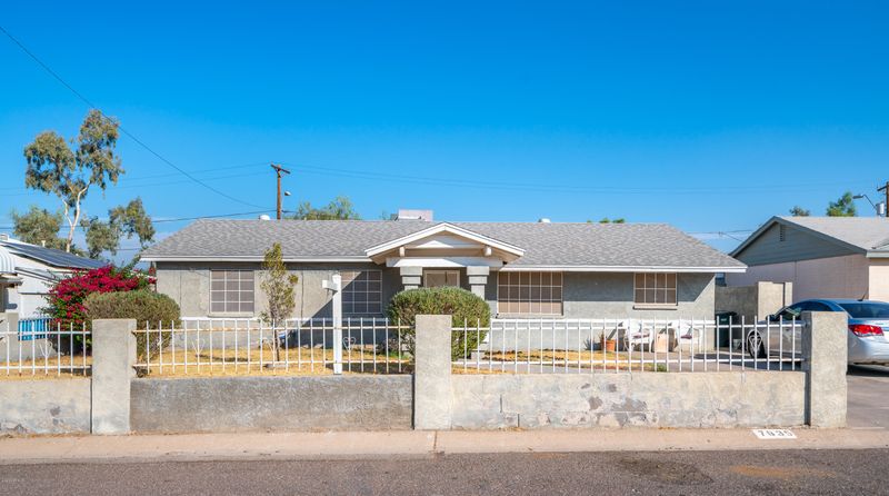 7835 S 1st Dr, Phoenix, AZ 85041