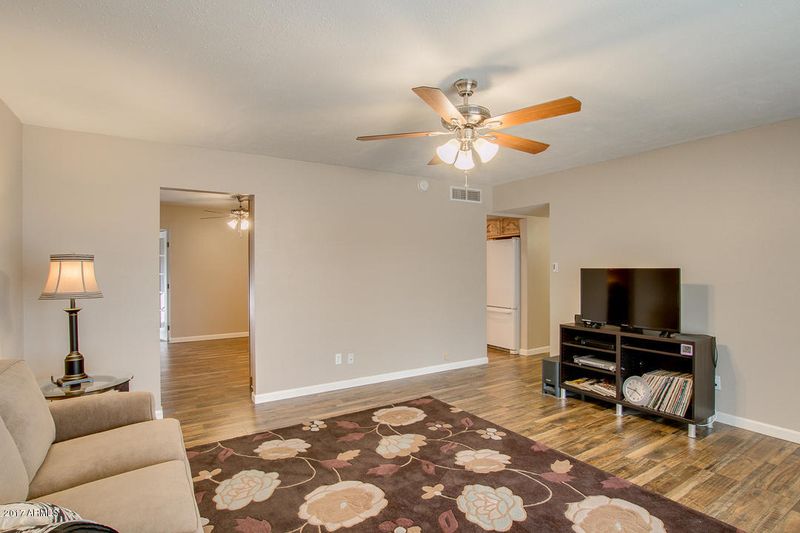 7838 E Oak St, Scottsdale, AZ 85257