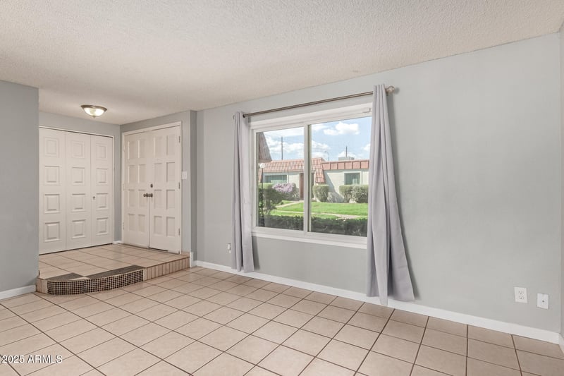 7839 49th Ave, Glendale, AZ 85301