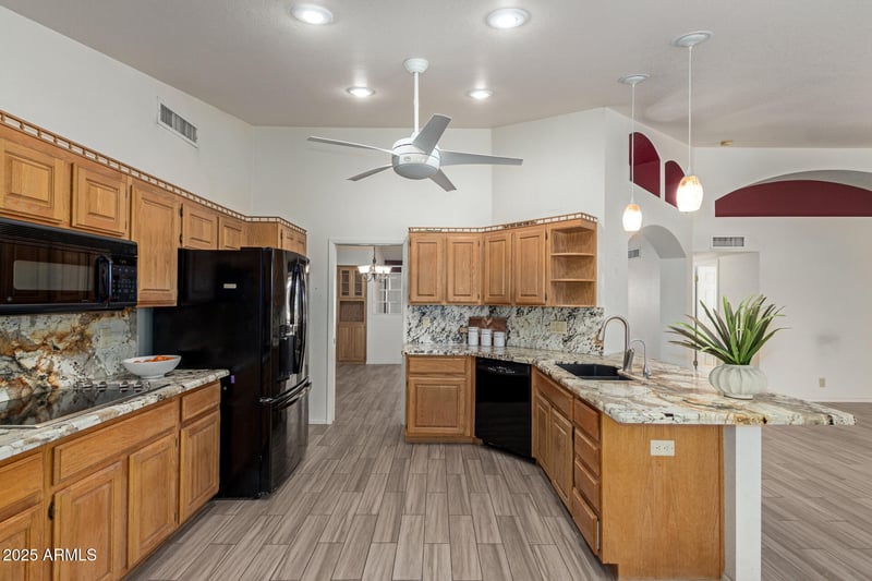 7839 Milagro Ave, Mesa, AZ 85209