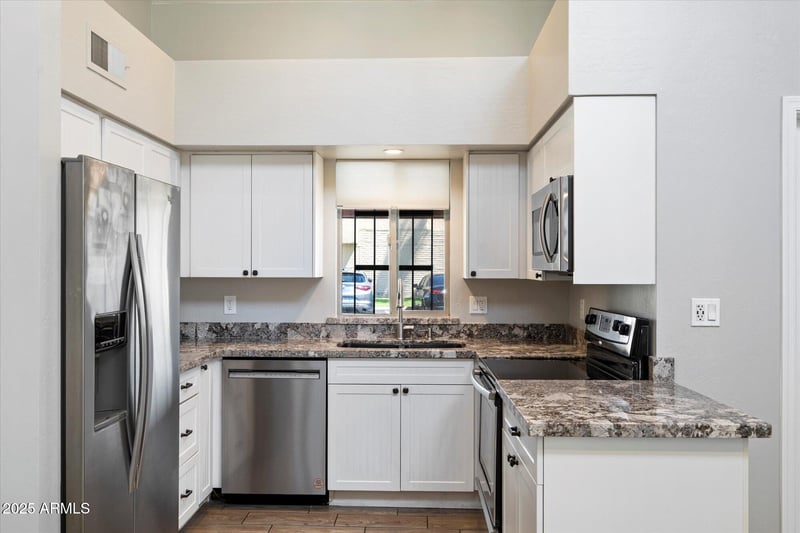 7840 7th St #1, Phoenix, AZ 85020