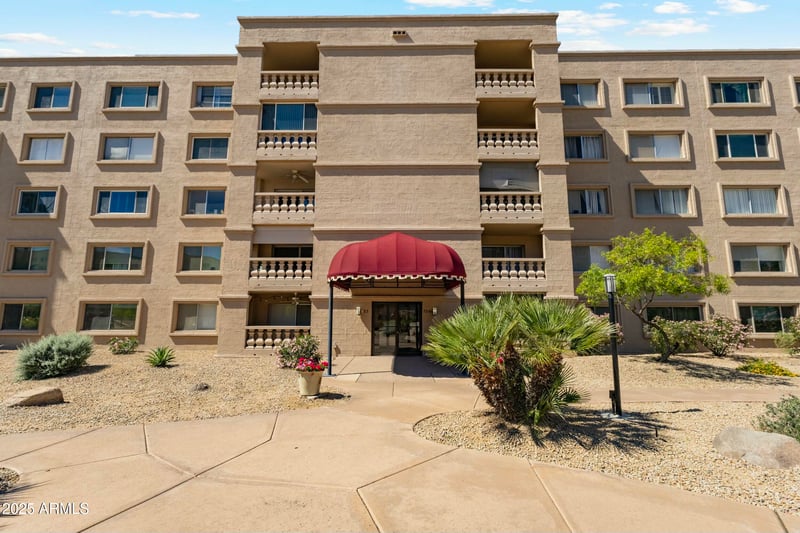 7840 Camelback Rd #110, Scottsdale, AZ 85251