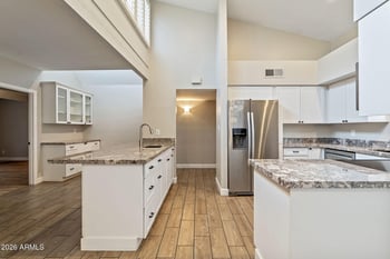 7840 N 7th St #1, Phoenix, AZ 85020