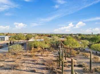 7841 Mcdowell Rd, Mesa, AZ 85207