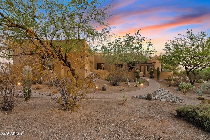 7841 Mcdowell Rd, Mesa, AZ 85207