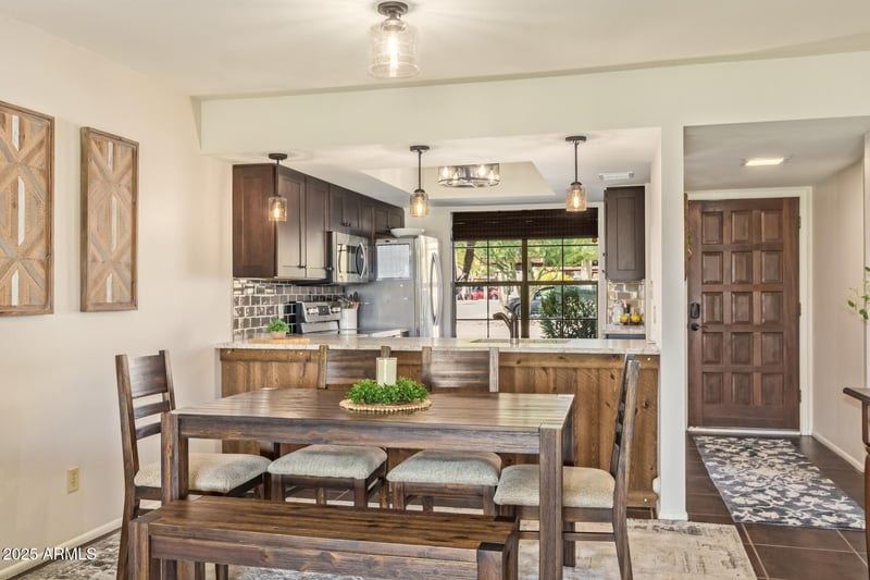 7841 Ocotillo Ave, Mesa, AZ 85208