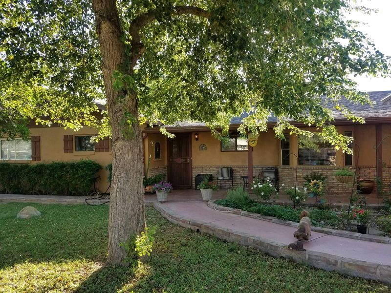7841 S 13th Pl, Phoenix, AZ 85042