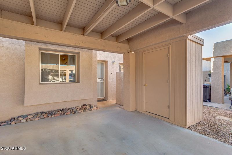 7843 E Park View Dr, Mesa, AZ 85208