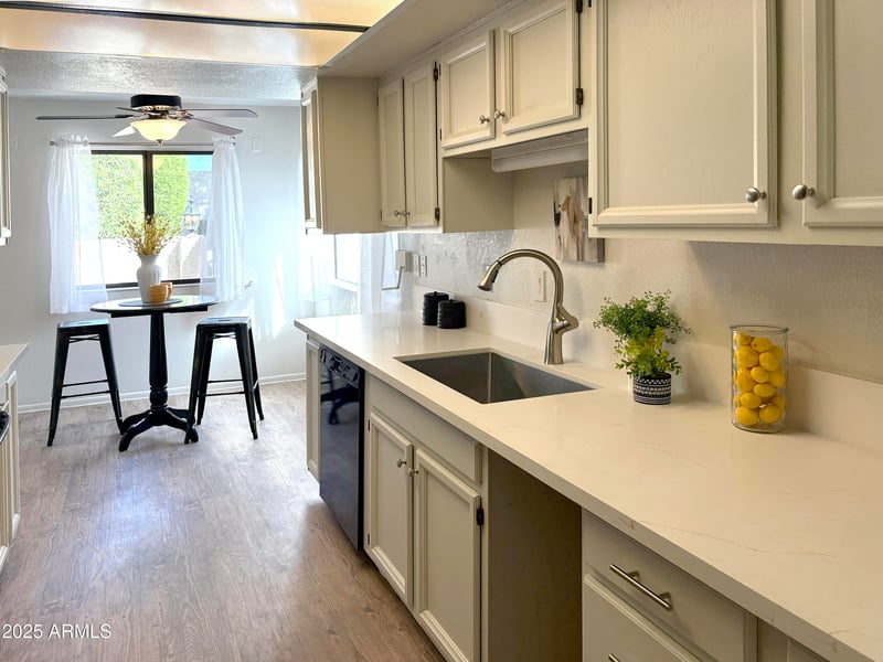 7843 Valley View Rd, Scottsdale, AZ 85250