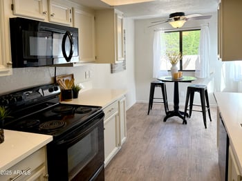 7843 Valley View Rd, Scottsdale, AZ 85250