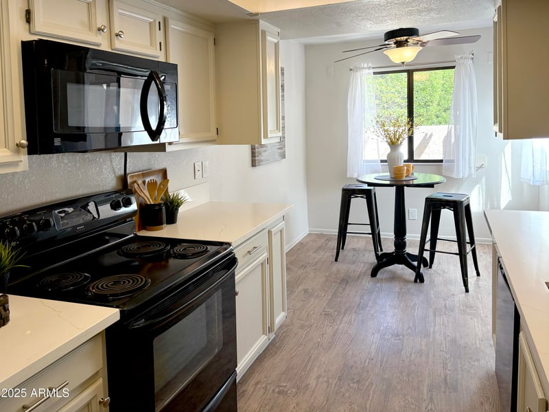 7843 Valley View Rd, Scottsdale, AZ 85250