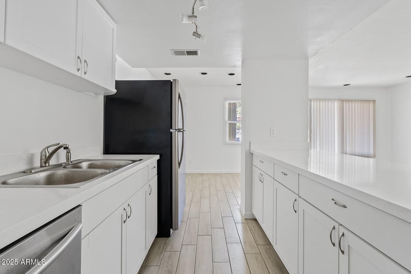 7844 Rovey Ave, Scottsdale, AZ 85250