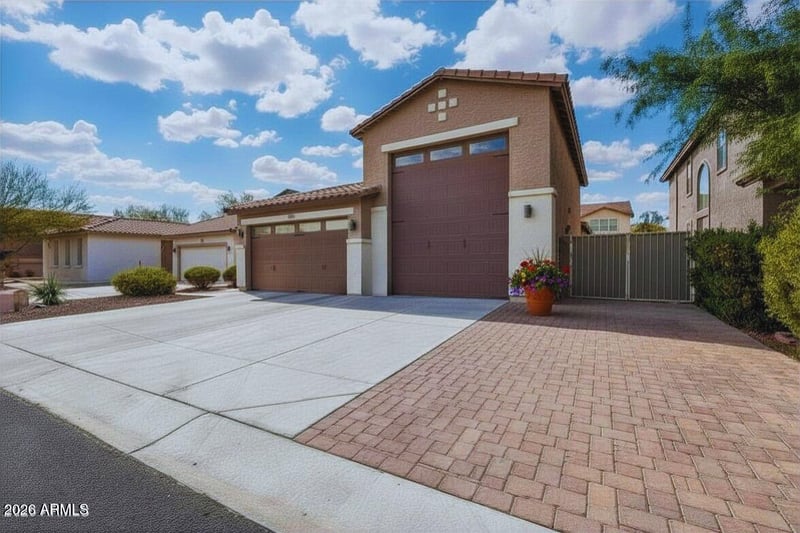 7844 Molly Dr, Peoria, AZ 85383