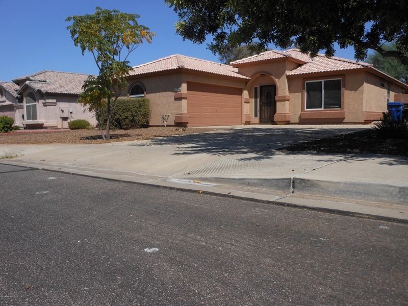 7846 E Hampton Ave, Mesa, AZ 85209