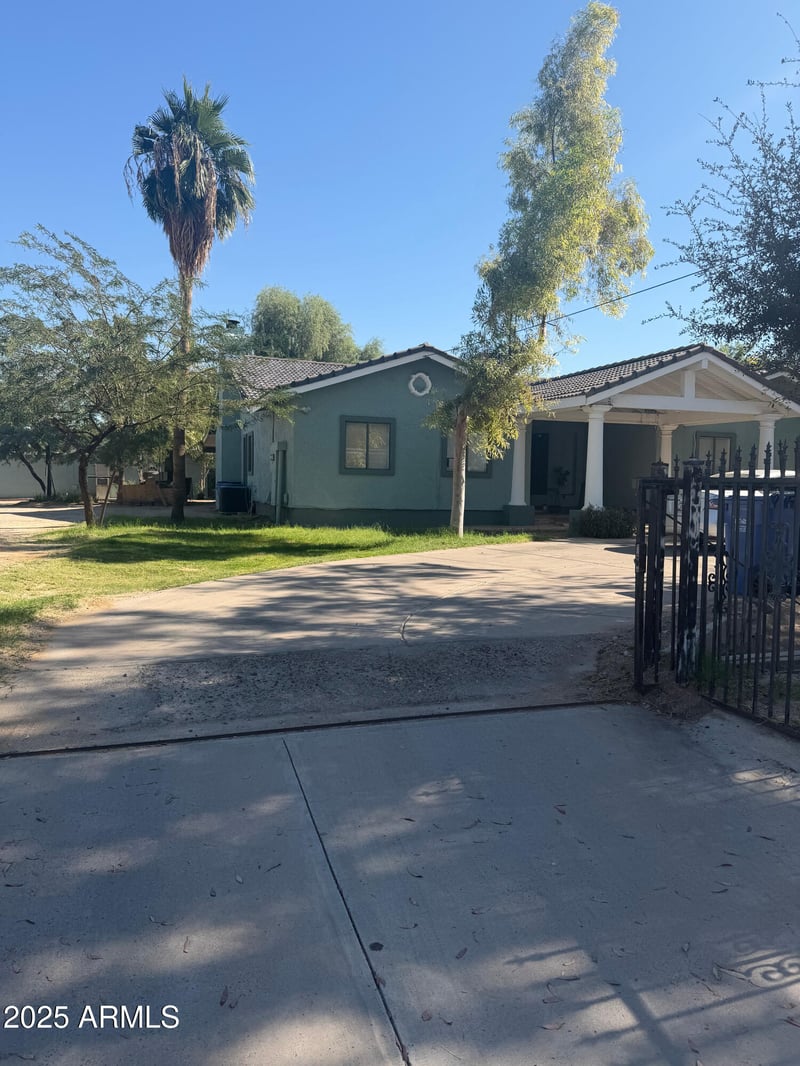 7849 7th Ave, Phoenix, AZ 85041