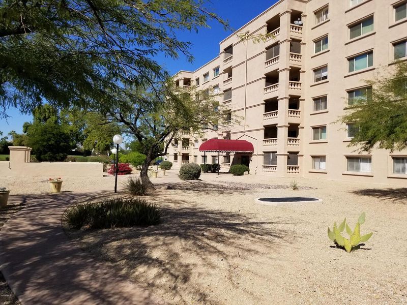 7850 E Camelback Rd #103, Scottsdale, AZ 85251