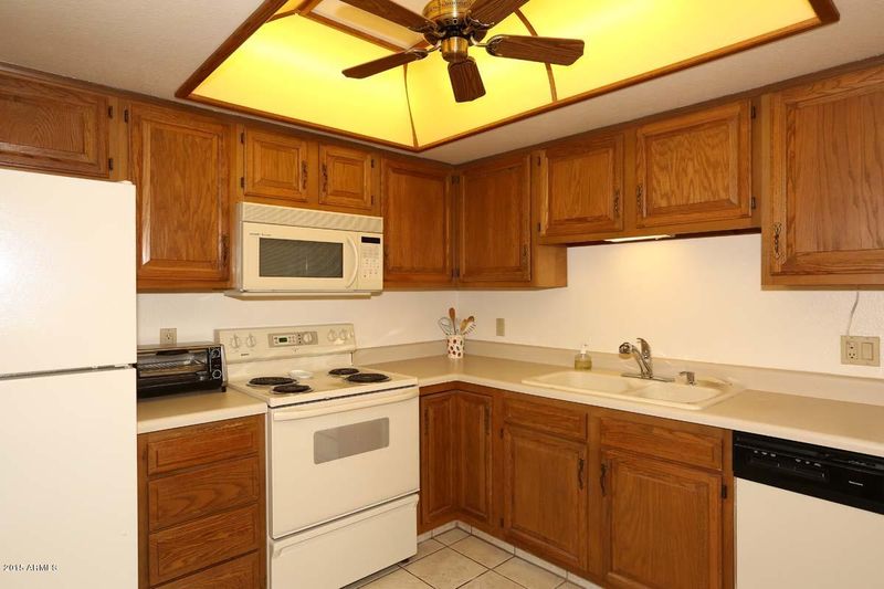 7850 E Camelback Rd #105, Scottsdale, AZ 85251