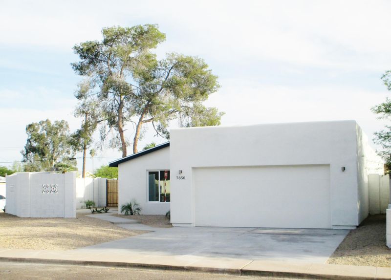 7850 N 13th St, Phoenix, AZ 85020