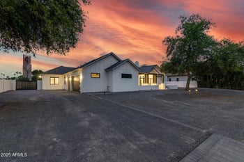 7851 Central Ave, Phoenix, AZ 85020