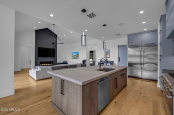 7851 Central Ave, Phoenix, AZ 85020