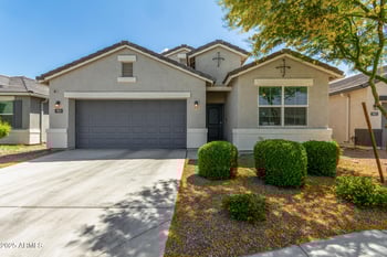 7853 Miami St, Phoenix, AZ 85043