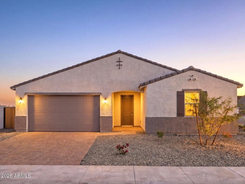7854 Bryce Ln, Glendale, AZ 85303