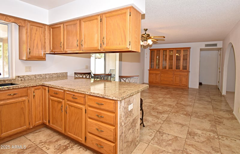 7858 Lindner Ave, Mesa, AZ 85209