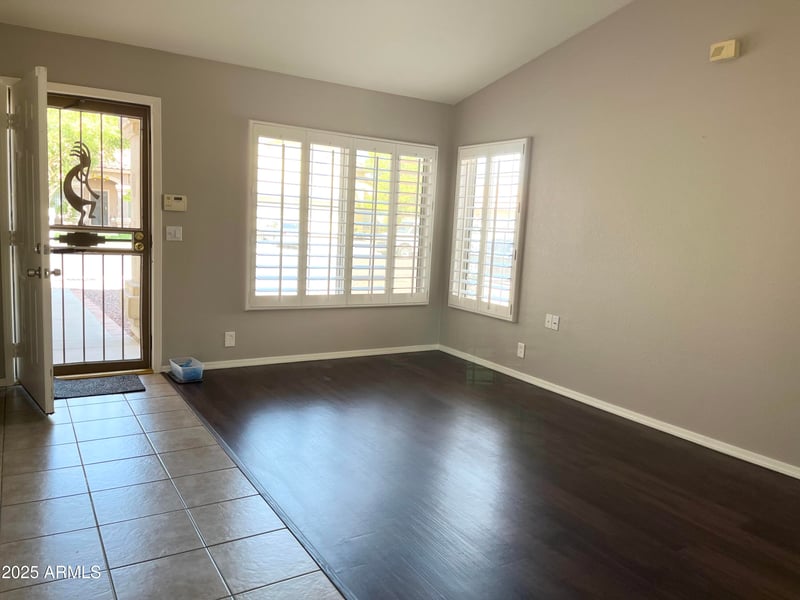 7859 Mclellan Rd, Glendale, AZ 85303