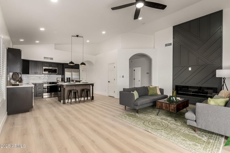 786 Catalina St, Gilbert, AZ 85233