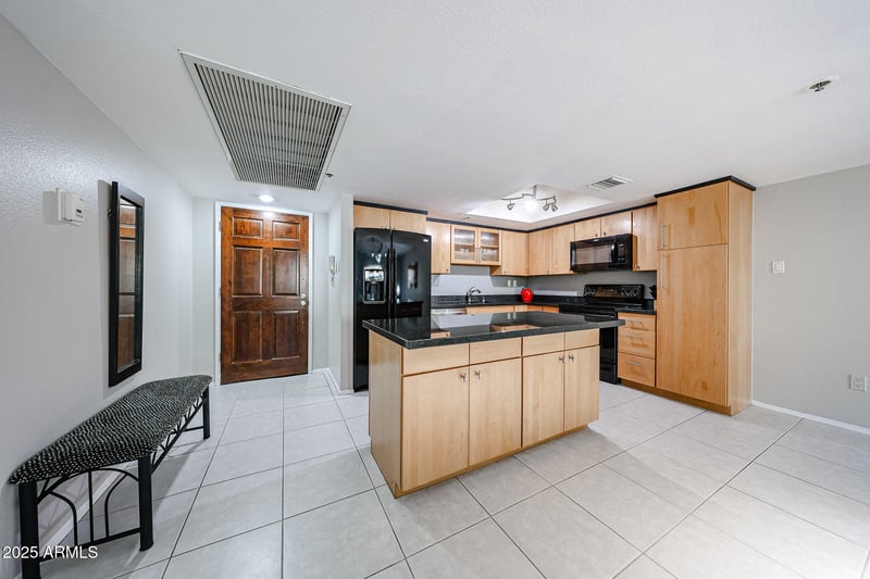 7860 Camelback Rd #309, Scottsdale, AZ 85251