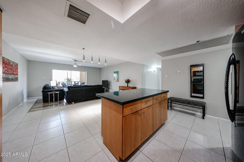 7860 Camelback Rd #309, Scottsdale, AZ 85251