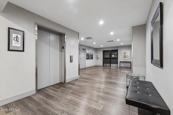 7860 E Camelback Rd #206, Scottsdale, AZ 85251