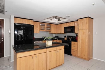 7860 Camelback Rd #309, Scottsdale, AZ 85251