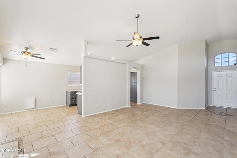 7861 Cinnabar Ave, Peoria, AZ 85345