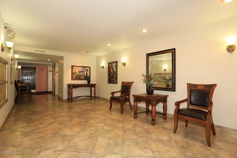 7870 E Camelback Rd #212, Scottsdale, AZ 85251