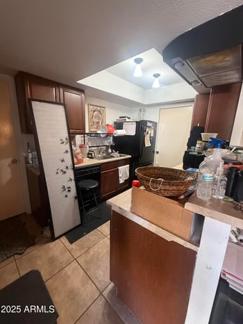 7872 47th Ave, Glendale, AZ 85301