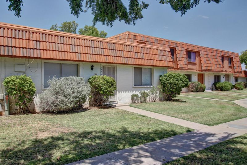 7876 N 47th Ave, Glendale, AZ 85301