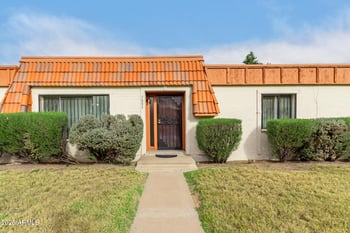 7883 49th Ave, Glendale, AZ 85301