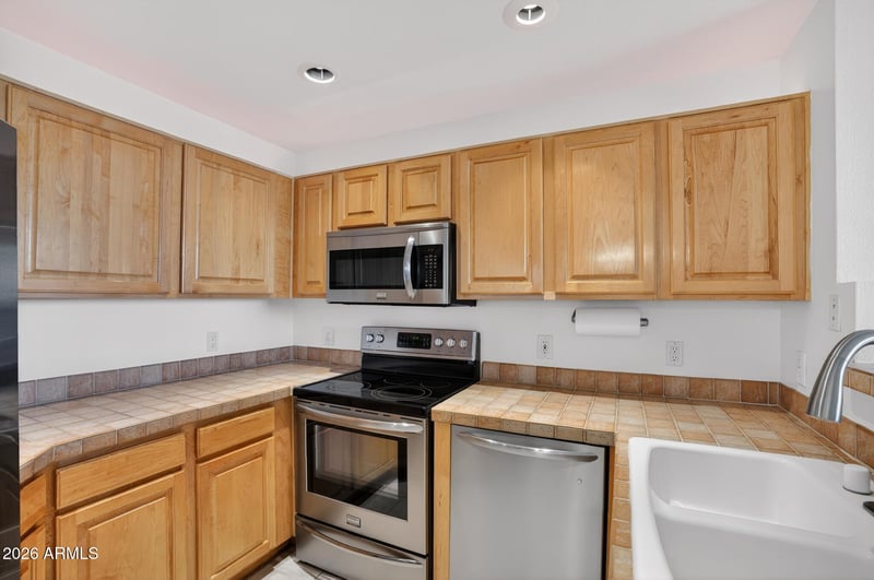 7887 N 16th St #120, Phoenix, AZ 85020
