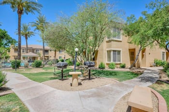 7887 N 16th St #211, Phoenix, AZ 85020