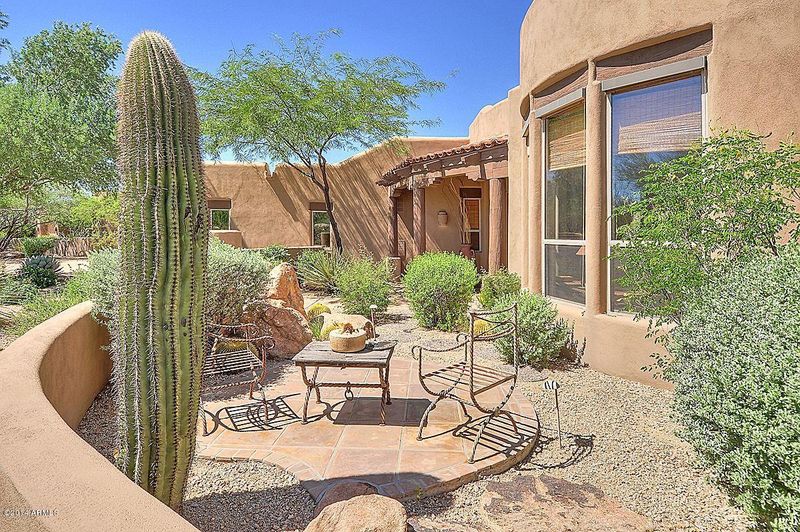 7888 E Thorntree Dr, Scottsdale, AZ 85266