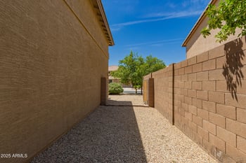 7888 Spur Dr, Peoria, AZ 85383
