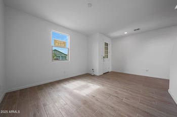 790 Riparian Dr, San Tan Valley, AZ 85140