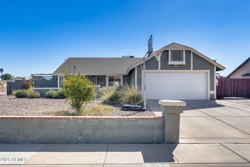 7901 Pershing Ave, Peoria, AZ 85381