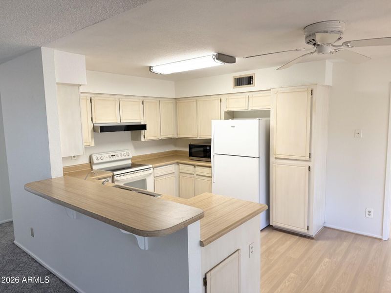 7904 E Flossmoor Ave, Mesa, AZ 85208