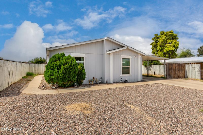 7907 E Irwin Ave, Mesa, AZ 85209